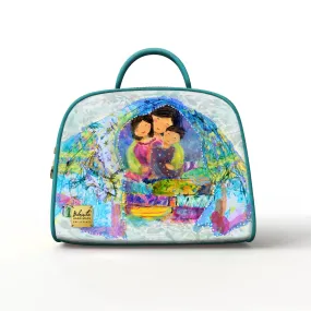 Bibsisita Handbag with strap - In her arms