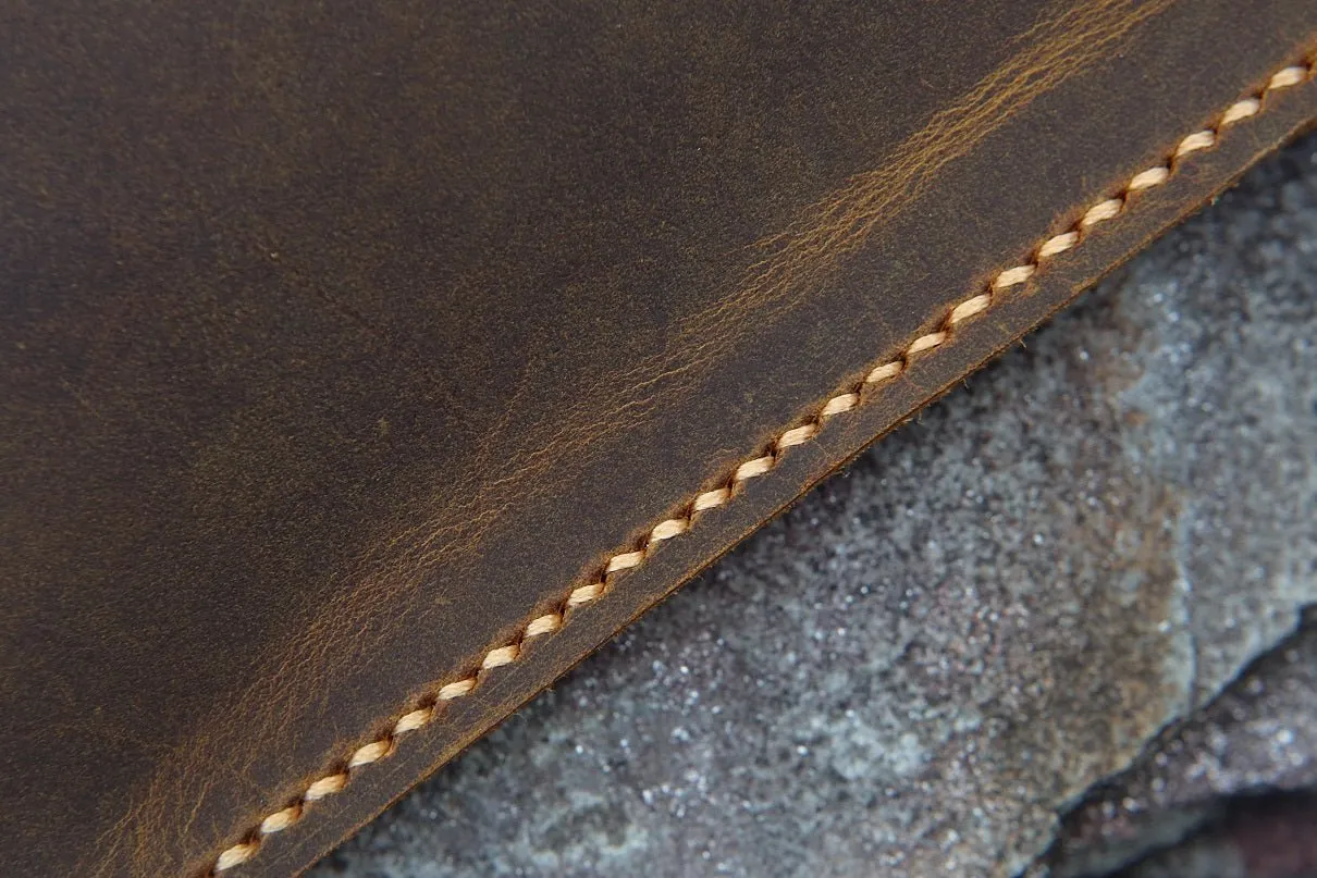 Distressed genuine leather macbook sleeve case
