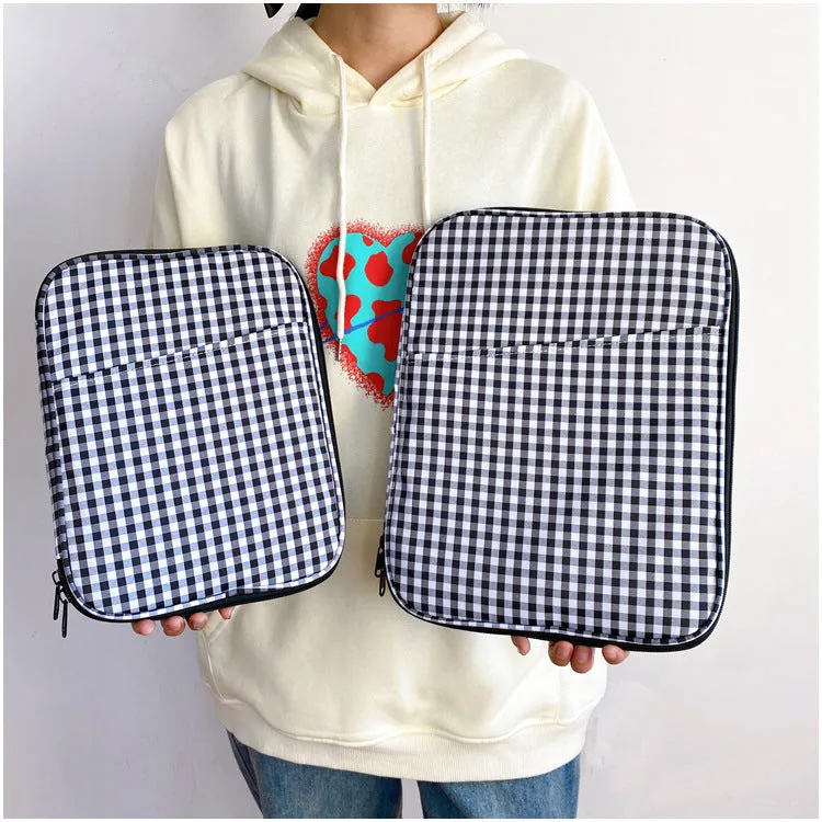 Gingham Tablet and Laptop Bag Cover Case