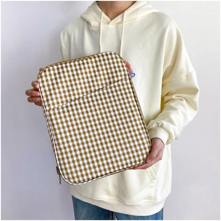 Gingham Tablet and Laptop Bag Cover Case