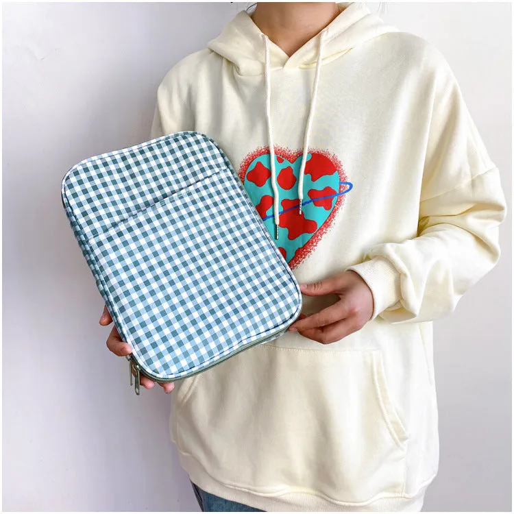 Gingham Tablet and Laptop Bag Cover Case
