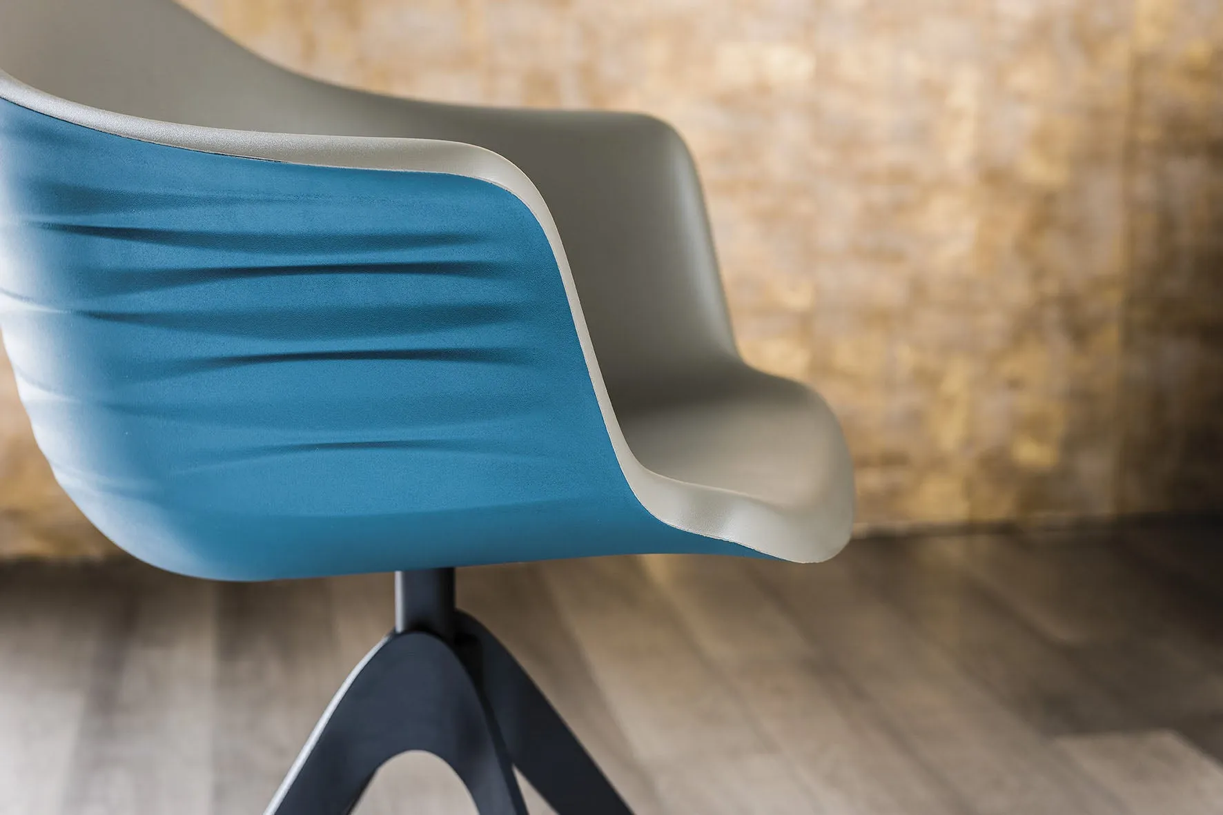 INDY Chair