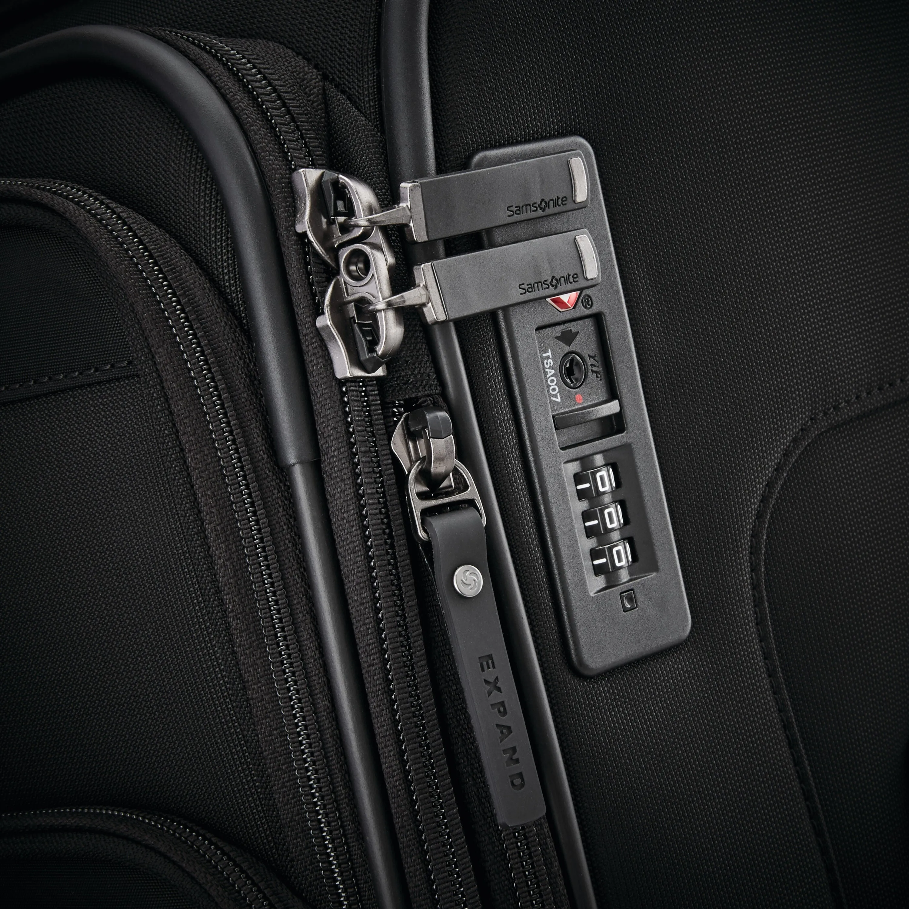 Samsonite Silhouette 17 Spinner Softside 25" Medium