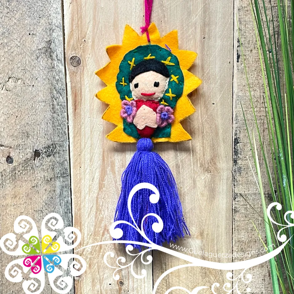 Virgen Pom Pom - Singles